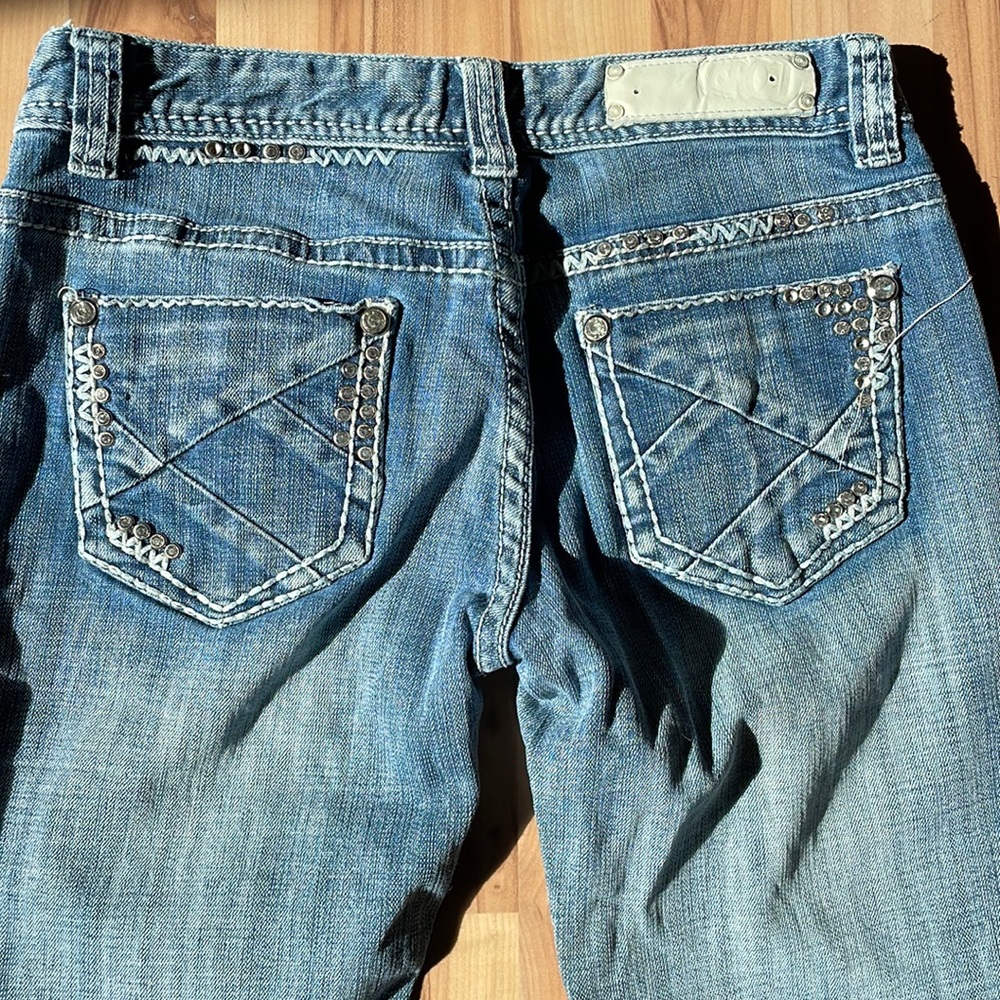 Rock & Roll Cowgirl jeans. 26x34.